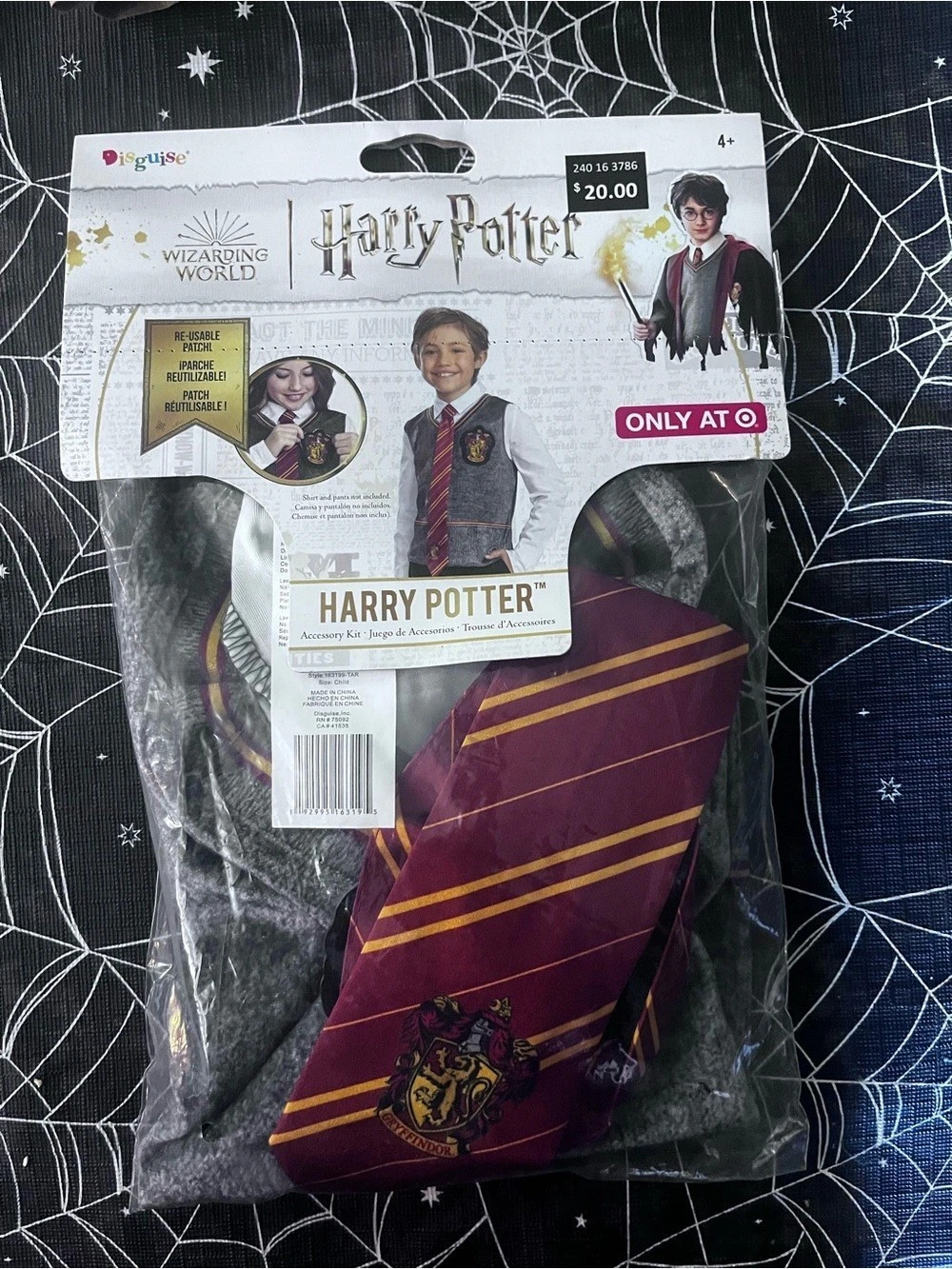 Disguise Harry Potter Gryffindor costume Boys Size 8 NWT